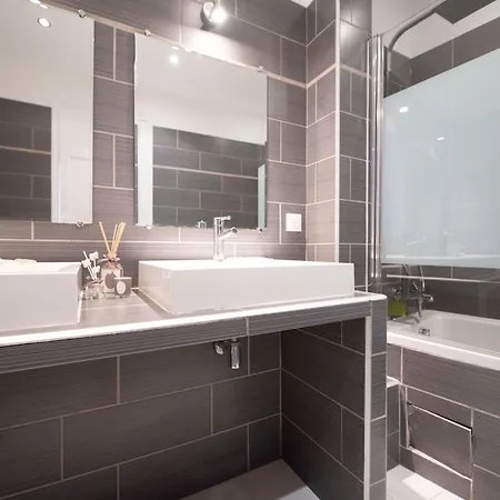 Appartamento Flat In Near Sacré Coeur Parigi
