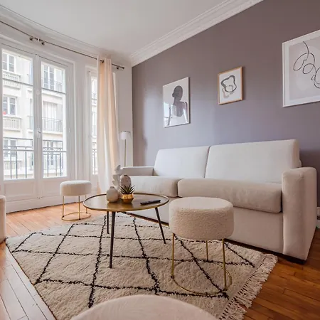 Flat In Near Sacré Coeur Parigi